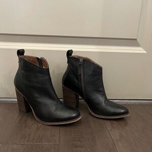 Black Boots